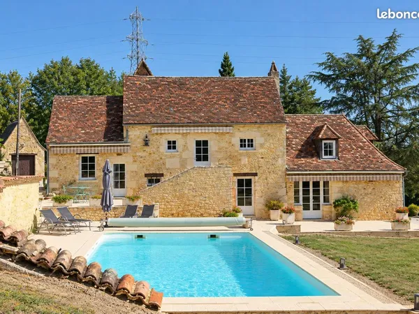Propriété 6 pièces 177 m²