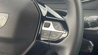 Peugeot 2008 e-2008 136ch Active — photo 16