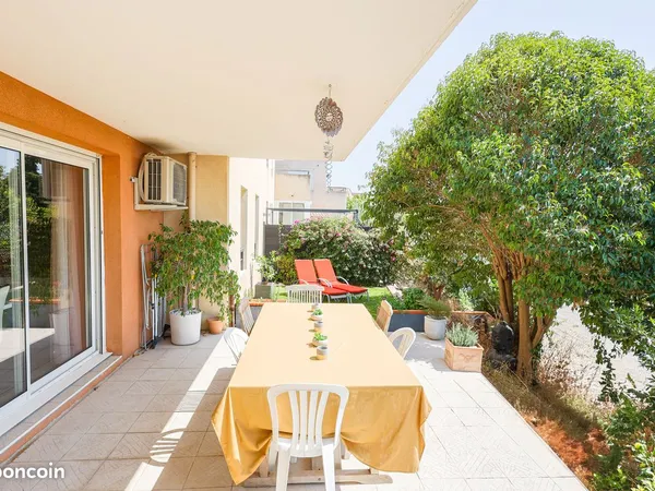 Rez de jardin, vue imprenable