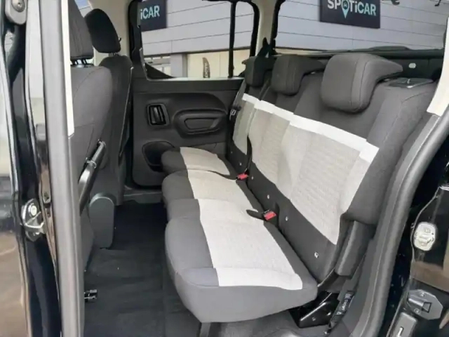 Citroën Berlingo taille m - 1.5 bluehdi 130ch s&amp;s plus eat8 5 places n1 — photo 10