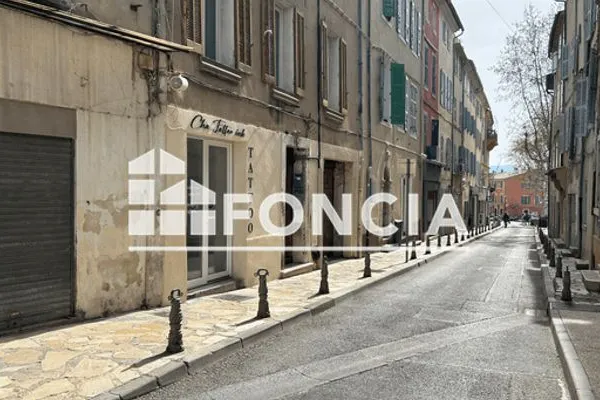 Stockage Location Le Beausset  12m² 83€