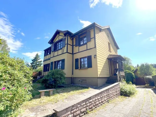 Maison 6 pièces 200 m²