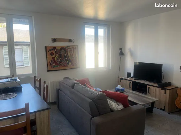 Location F2 centre ville Saint André de l'Eure