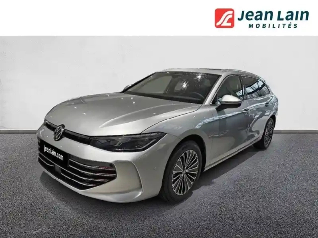 Volkswagen Passat 1.5 etsi opf 150 dsg7