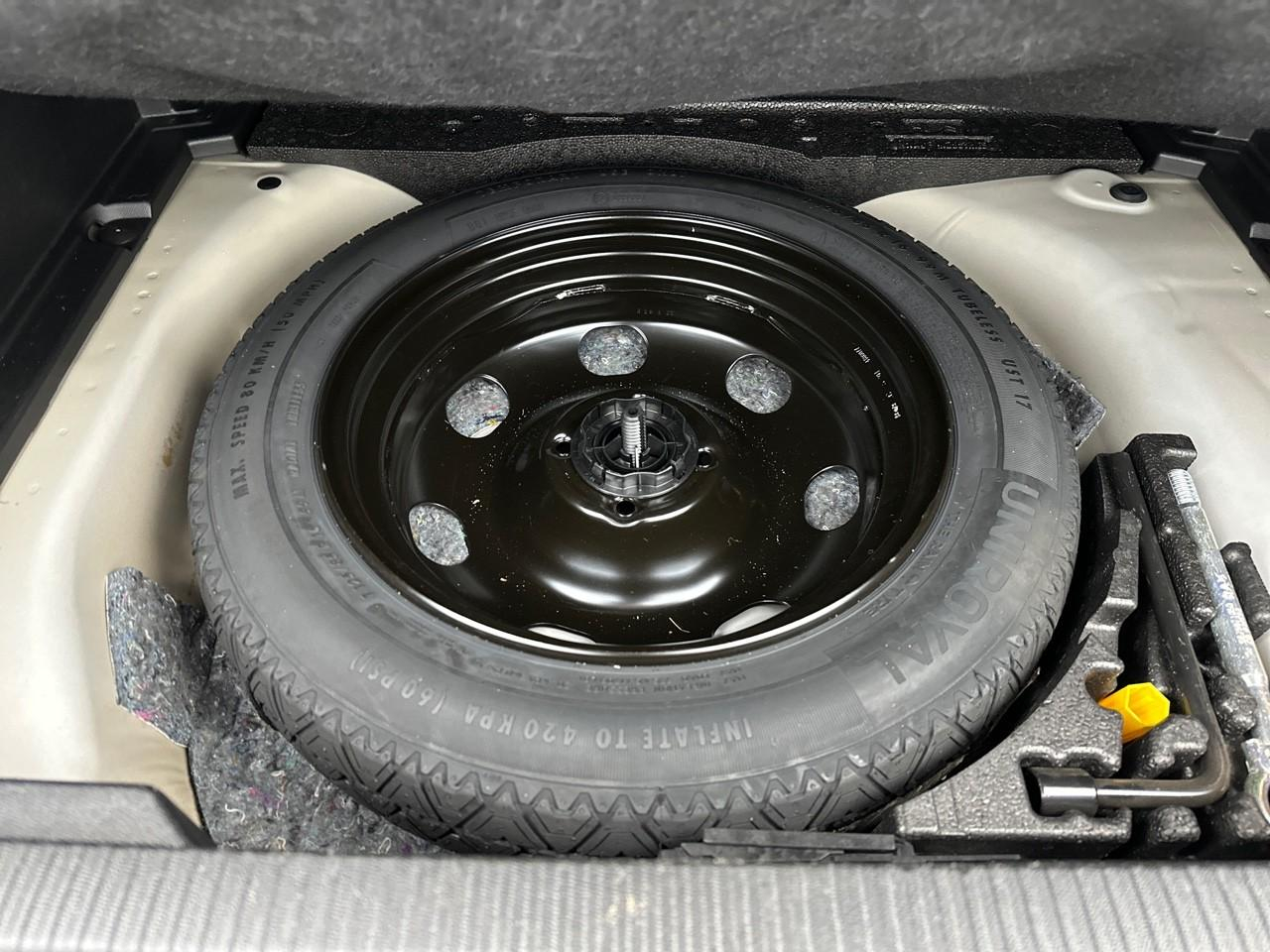 Peugeot 2008 puretech 130 s&s eat8 allure — photo 32