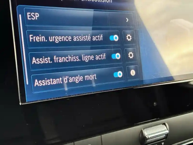 Mercedes Sprinter e 420 fourgon 43 pro 113kwh 20 — photo 50