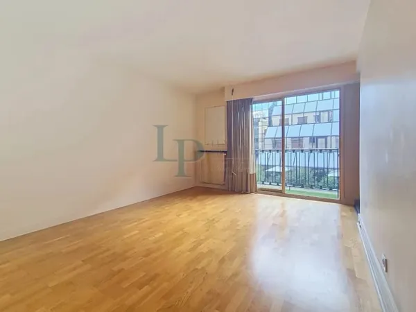 Studio 1 pièce 26 m²