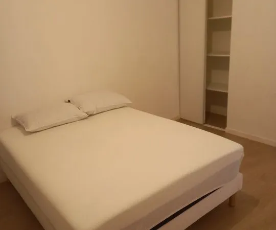 Chambre de 22m2 à louer sur L'Haÿ-les-Roses