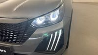 Peugeot 2008 1.2 PureTech 100ch S&S Active — photo 17