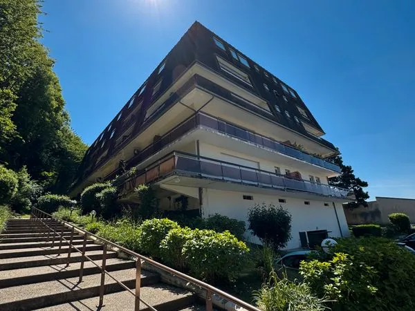 F2 avec cave et parking - Résidence sécurisée - Trouville-sur-Mer