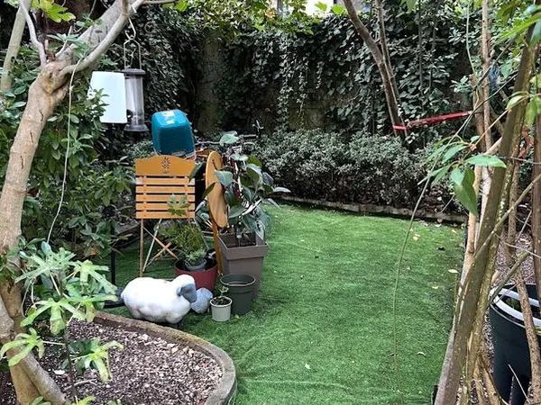 Appartement avec jardin à louer