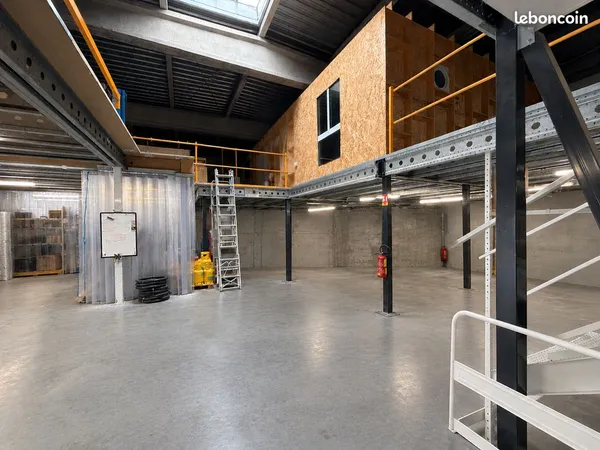Bâtiment indépendant - à vendre