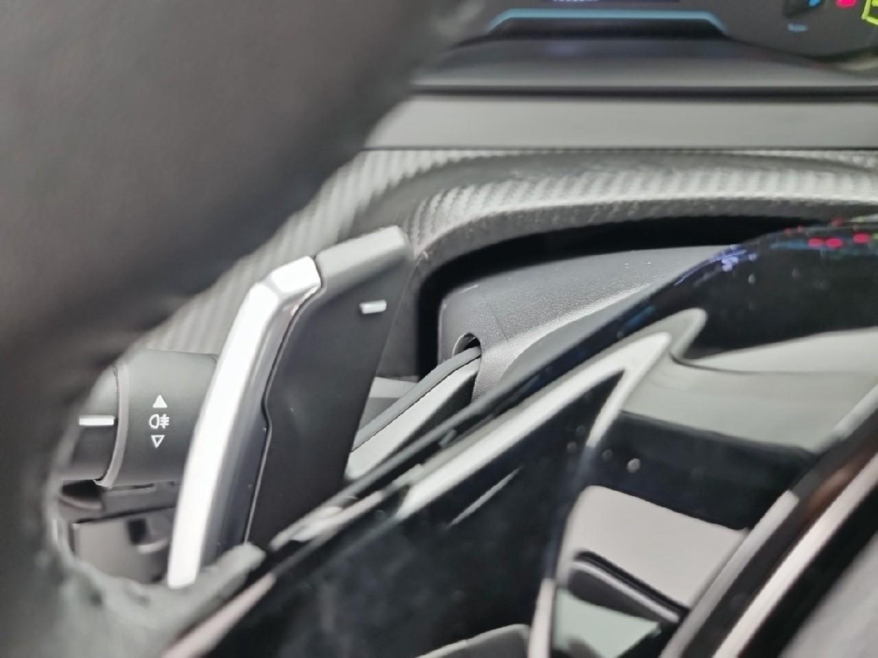 Peugeot 2008 hybrid 145 e-dcs6 style — photo 25