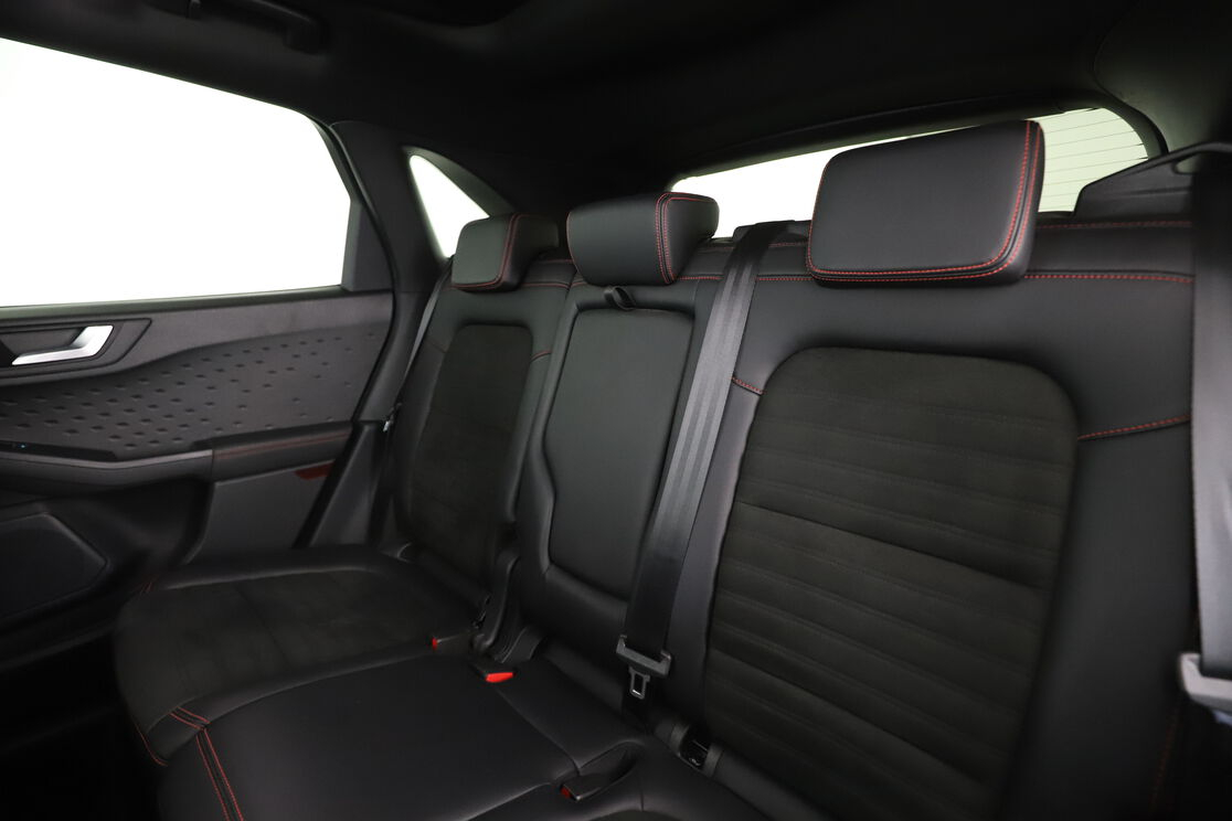 Ford Kuga 2.0 EcoBlue AWD ST Line X Auto — photo 13
