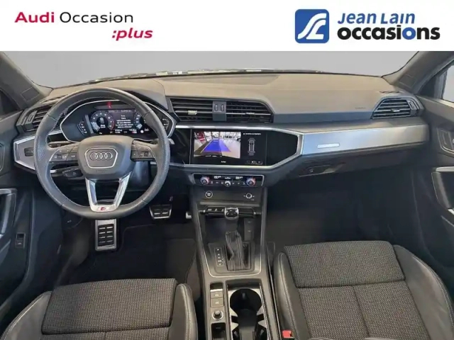 Audi Q3 35 tfsi 150 ch s tronic 7 — photo 18