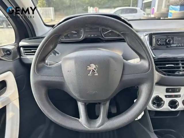 Peugeot 208 1.2 puretech 68ch bvm5 — photo 13