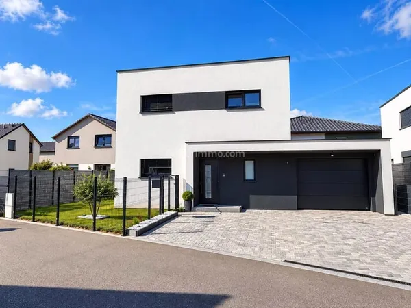Maison 7 pièces de 138 m²
