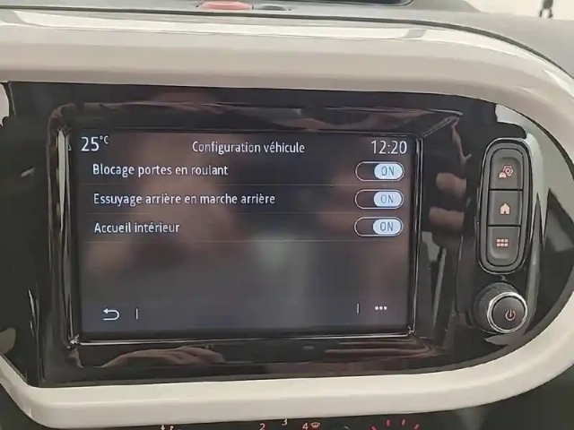 Renault Twingo iii tce 95 — photo 22