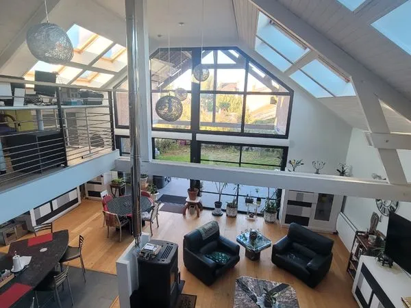 L'Illusion Suspendue : Loft d'exception de 150 m² sous les étoiles - La Flèche