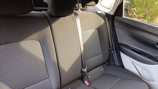 Hyundai i20 1.0 T-GDi MHEV 100 - Intuitive – 2022 – 27888 km – Hybride essence – Boîte Manuelle — photo 31