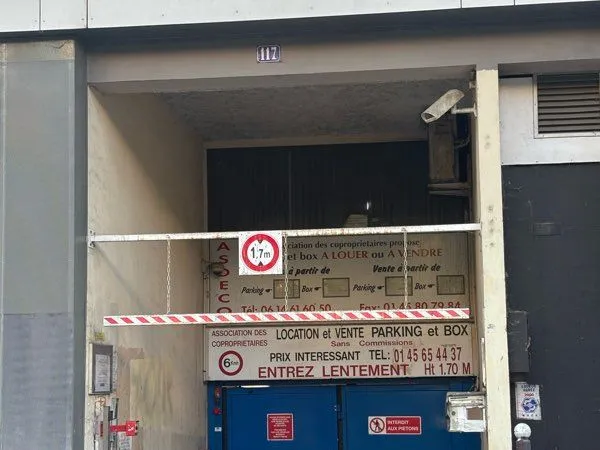 Parking moto 75013 Paris Glacière