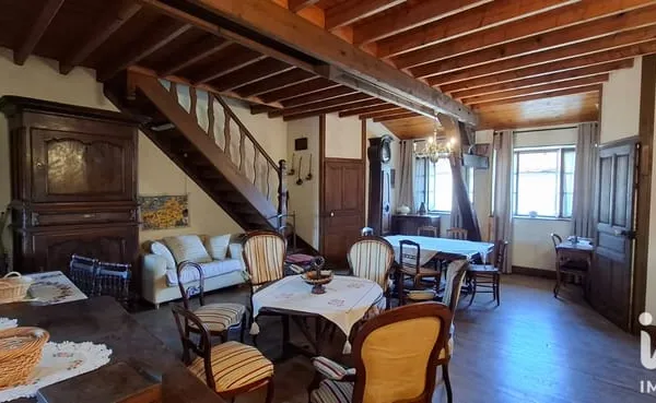Maison 7 pièces 143 m²
