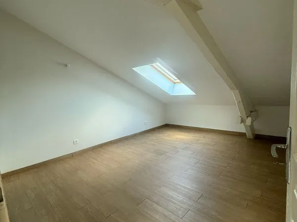 Appartement à louer - 3 pièces