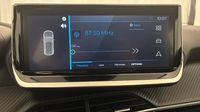 Peugeot 2008 1.2 Hybrid 145ch Style e-DCS6 — photo 28