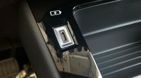 Peugeot 208 e-208 136ch 50 kWh Allure — photo 30
