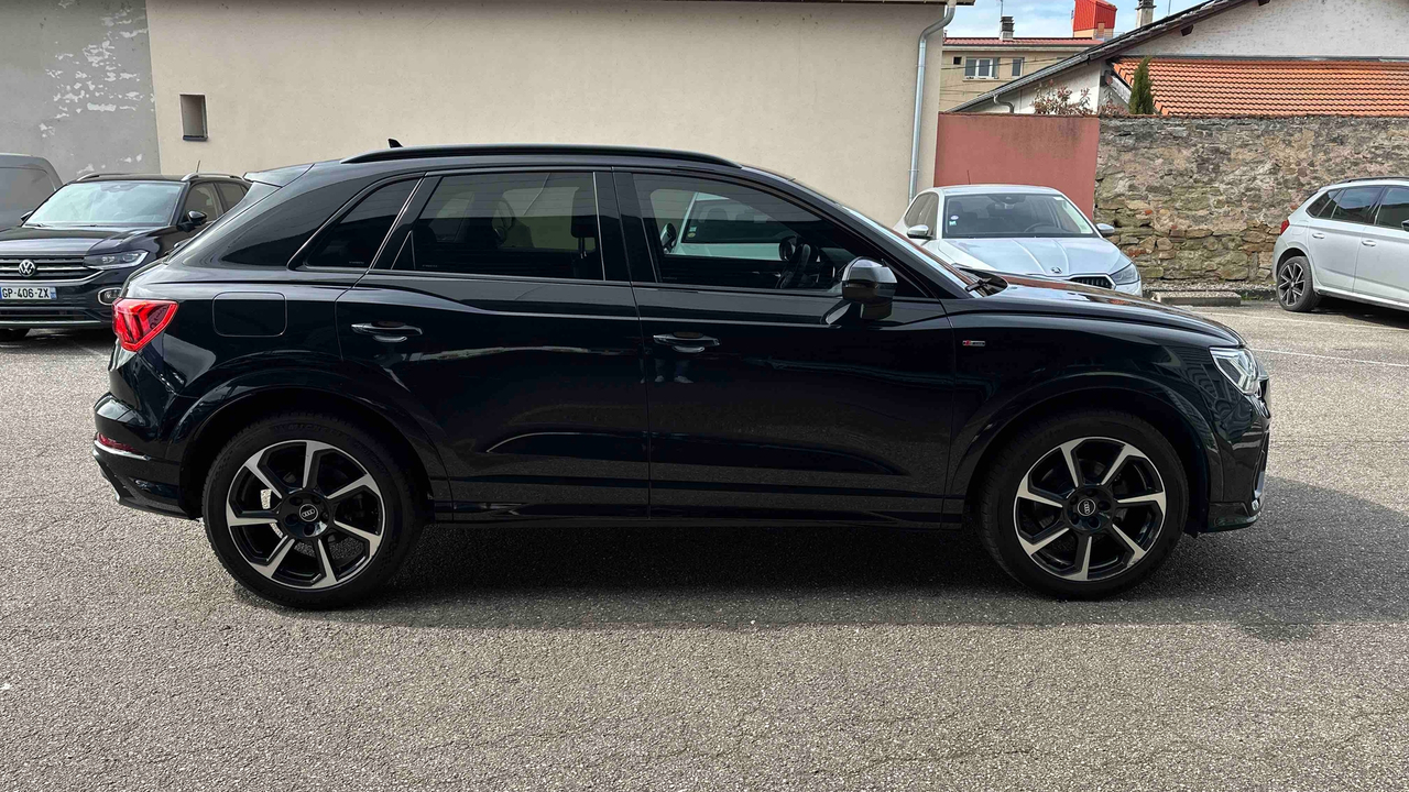 Audi Q3 35 TDI 150 ch S tronic 7 — photo 23