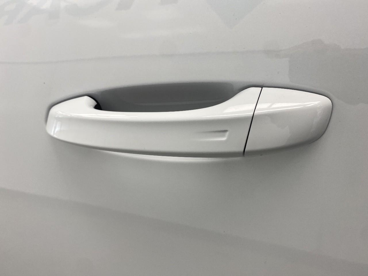 Peugeot 3008 hybrid 145 e-dcs6 gt — photo 31