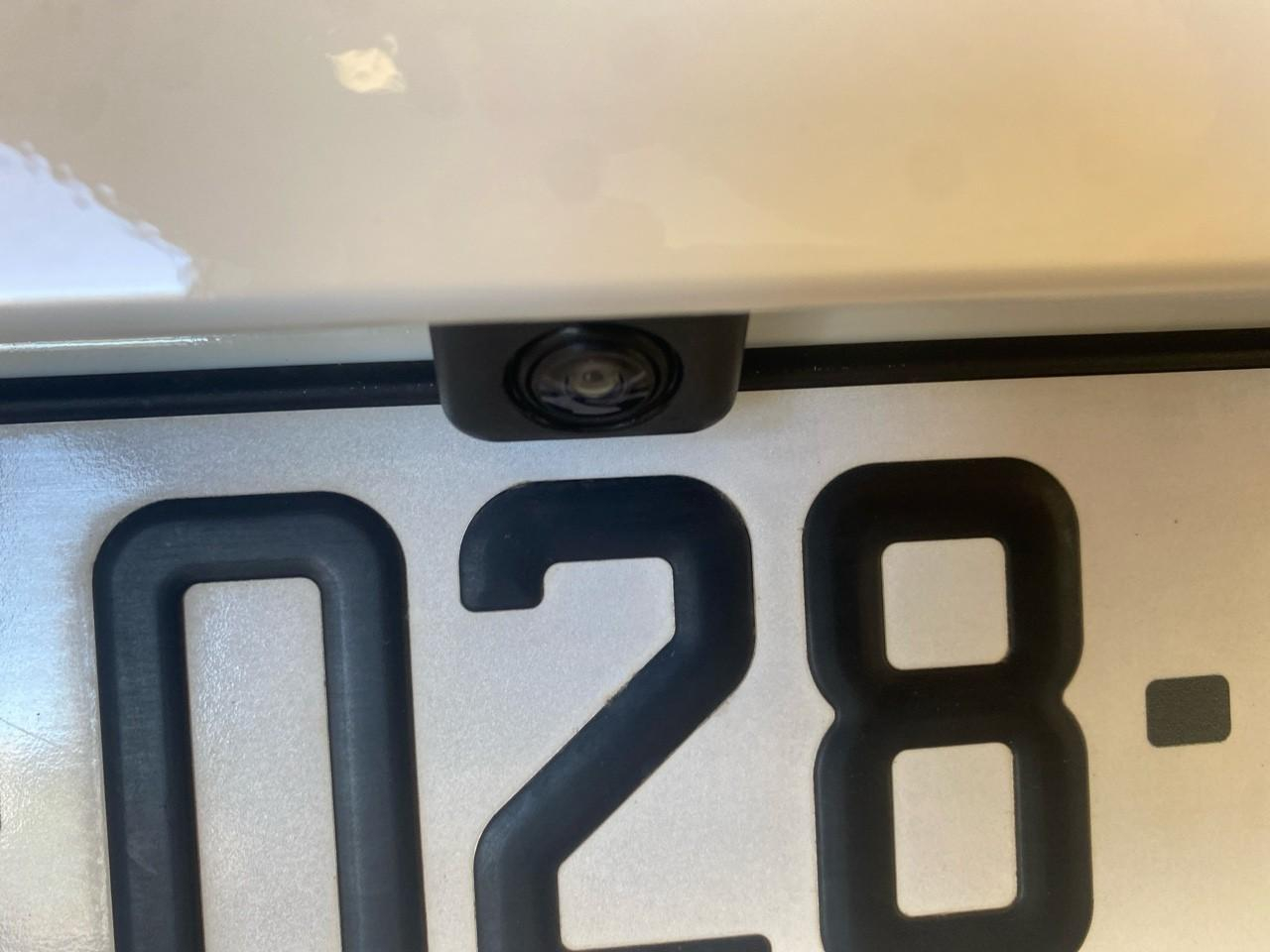Renault Twingo iii tce 95 edc signature — photo 26
