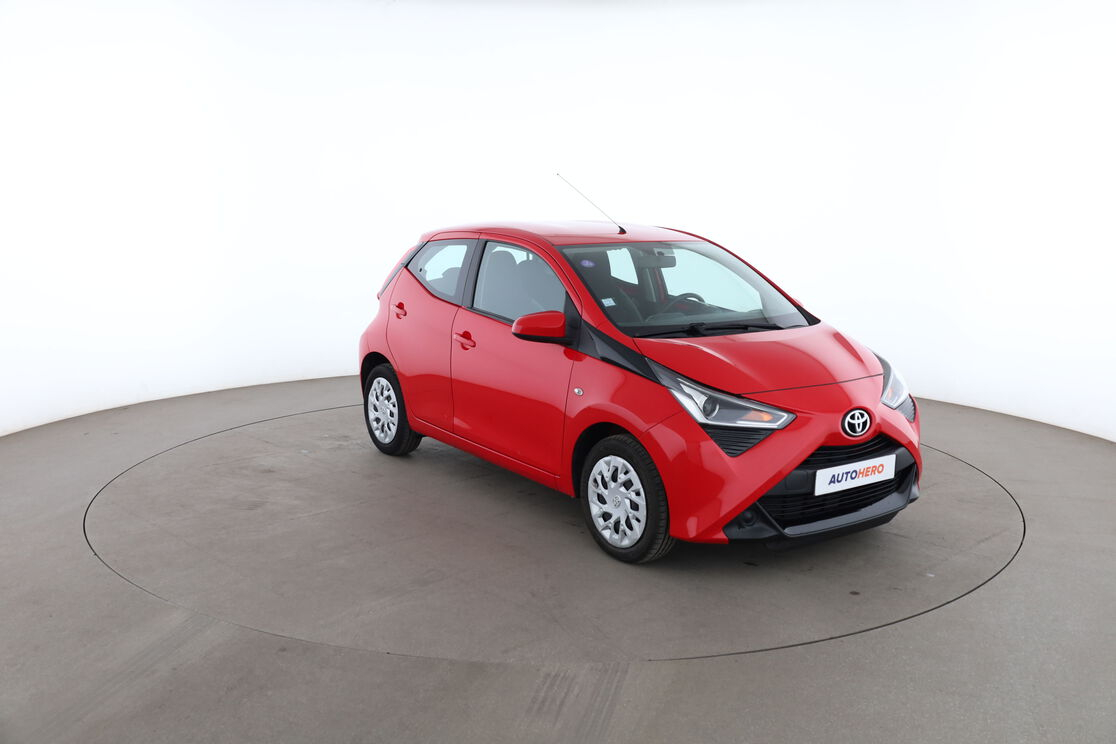 Toyota Aygo 1.0 VVT-i X-Play — photo 7