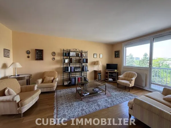 Appartement 4 pièces 102 m²