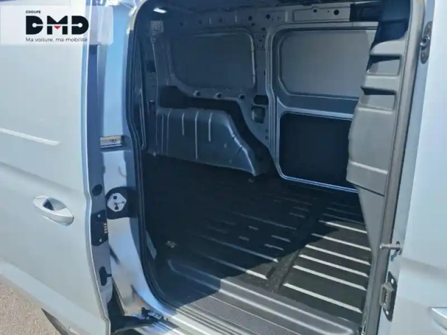 Ford Transit Connect l2 2.0 ecoblue 122ch trend bva7 — photo 11