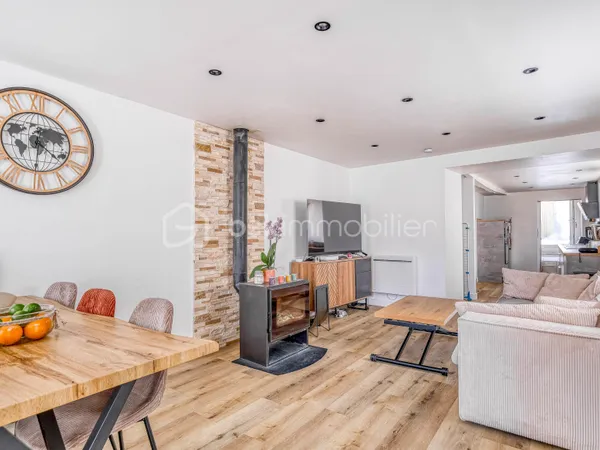 Maison 5 pièces 94 m²