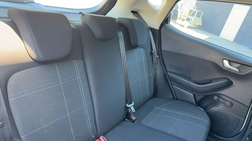 Ford Fiesta 1.0 Ecoboost 100 - Cool & Connect – 2019 – 135461 km – Essence – Boîte Manuelle — photo 19