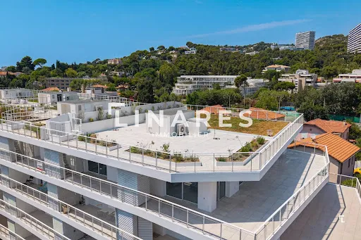 Appartement 4 pièces 160 m²