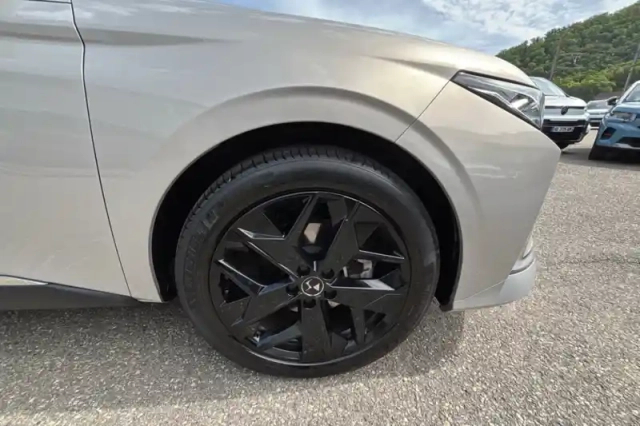 Ds Ds 4 hybride 136 e-dct6 — photo 14