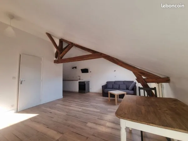 Immeuble de rapport - Ingré - 3 lots - 10.6%