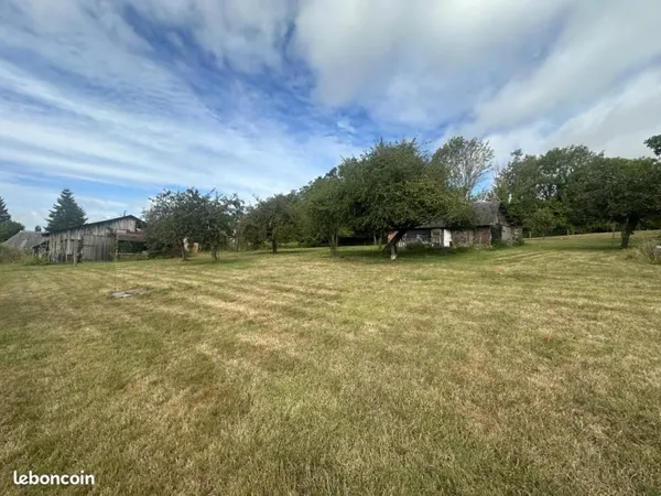 Terrain 1 950 m² Saint Martin Aux Chartrains