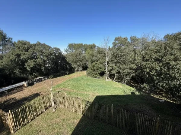 Vends terrain