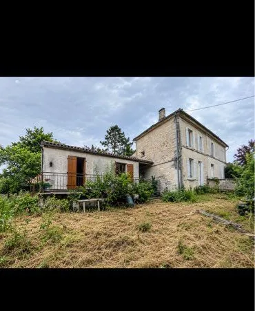 Propriété à vendre à Salles d'Angles