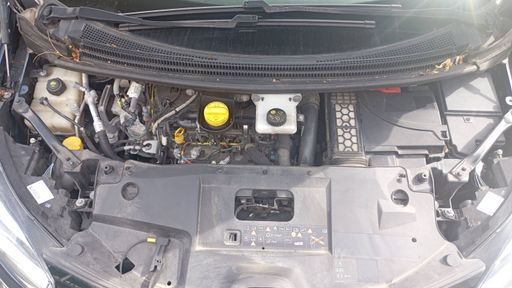 Renault Scenic 1.7 Blue dCi 120 EDC6 - Business – 2019 – 106796 km – Diesel – Boîte Automatique — photo 44