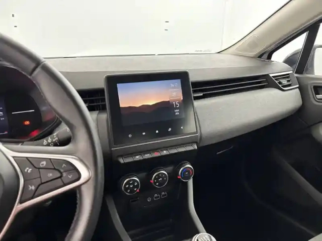 Renault Clio tce 90 — photo 26