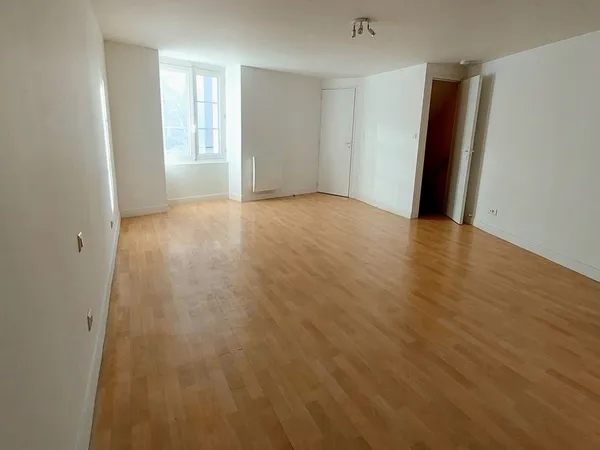Maison 3 pièces 85m²