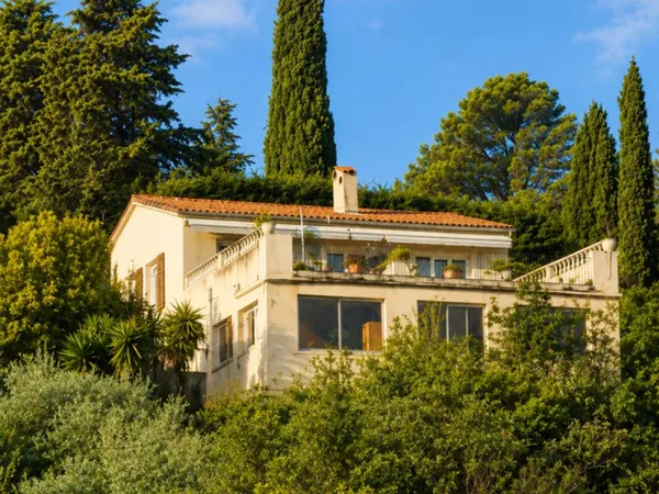 VILLA bord de mer Théoule sur mer