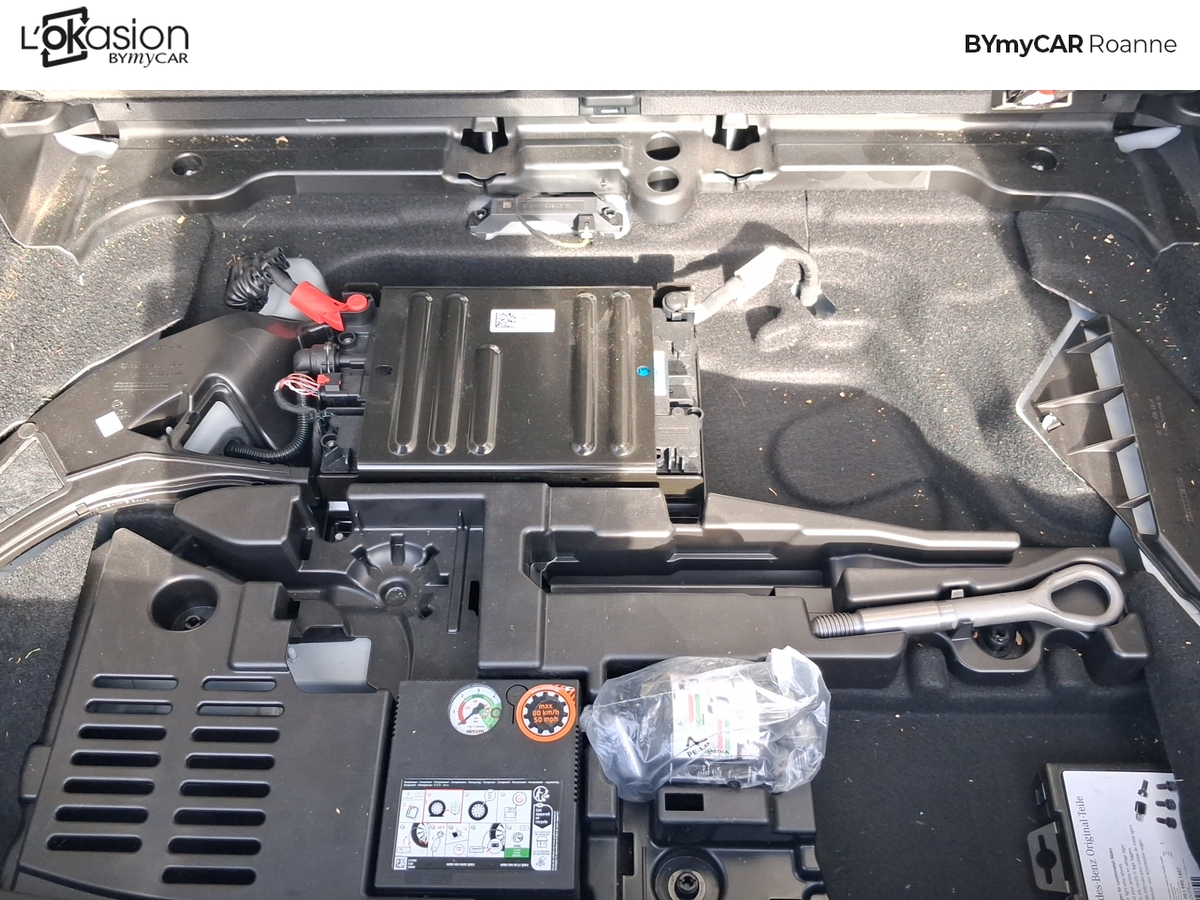 Mercedes GLA 180 7G-DCT — photo 20