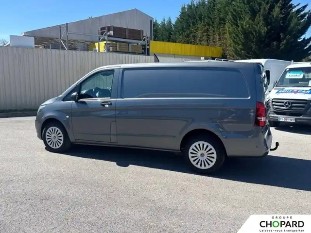 Mercedes Vito fourgon 119 cdi long bva rwd — photo 31