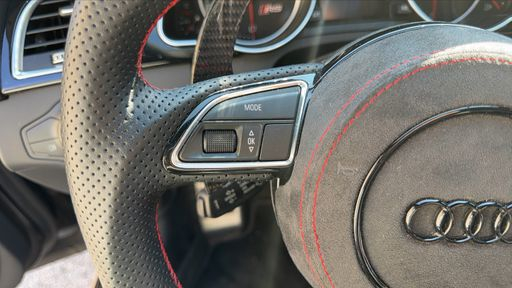 Audi RS5 4.2 FSI 450 Quattro S-Tronic 7 - RS – 2015 – 118144 km – Essence – Boîte Automatique — photo 14